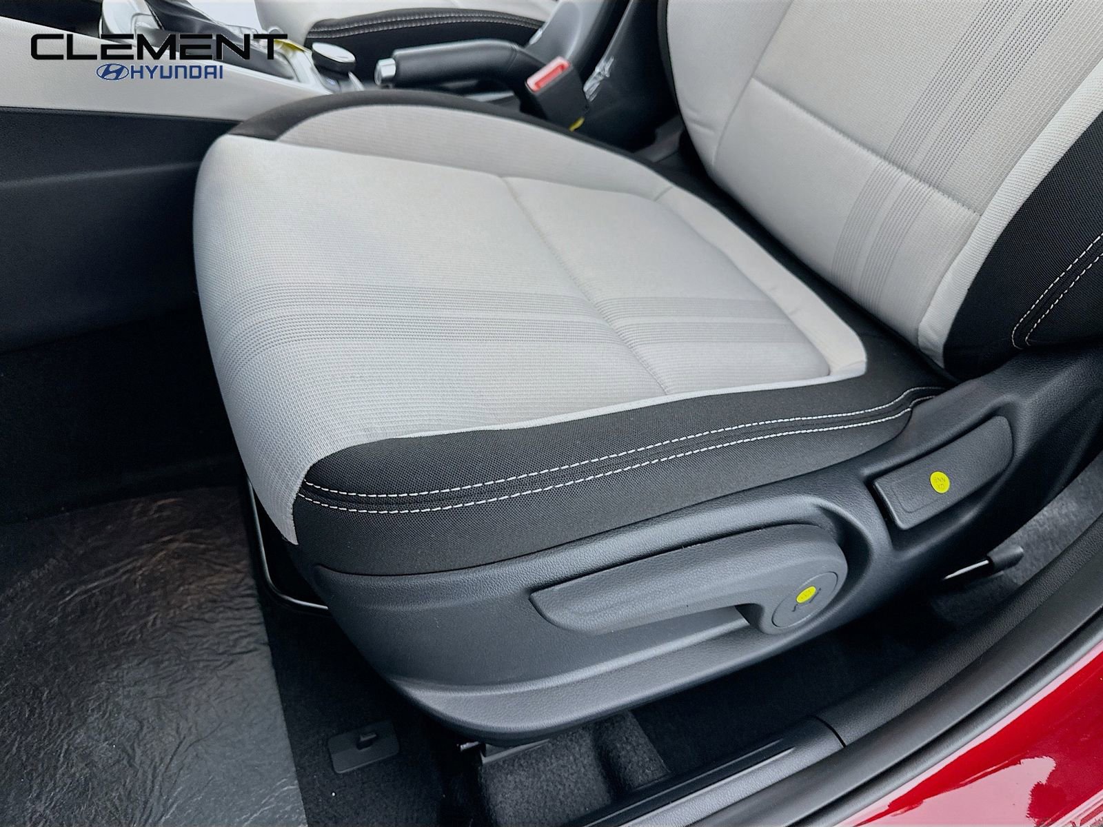 New 2026 Hyundai Venue SEL FWD image 25
