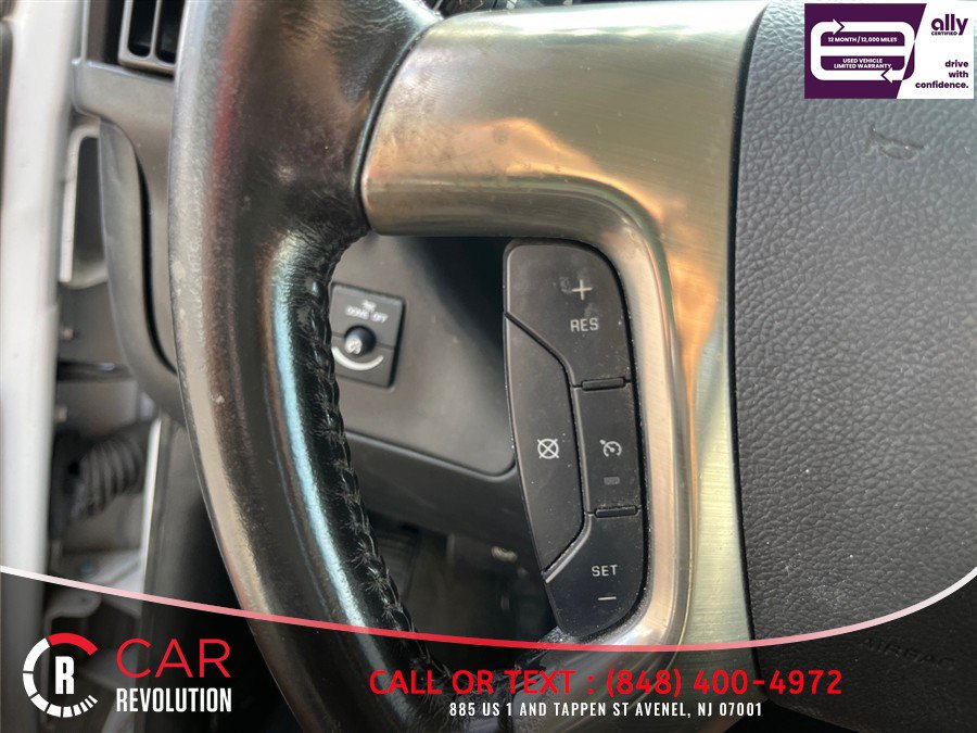 Used 2019 Chevrolet Express 2500 w/ Driver Convenience Package RWD image 19
