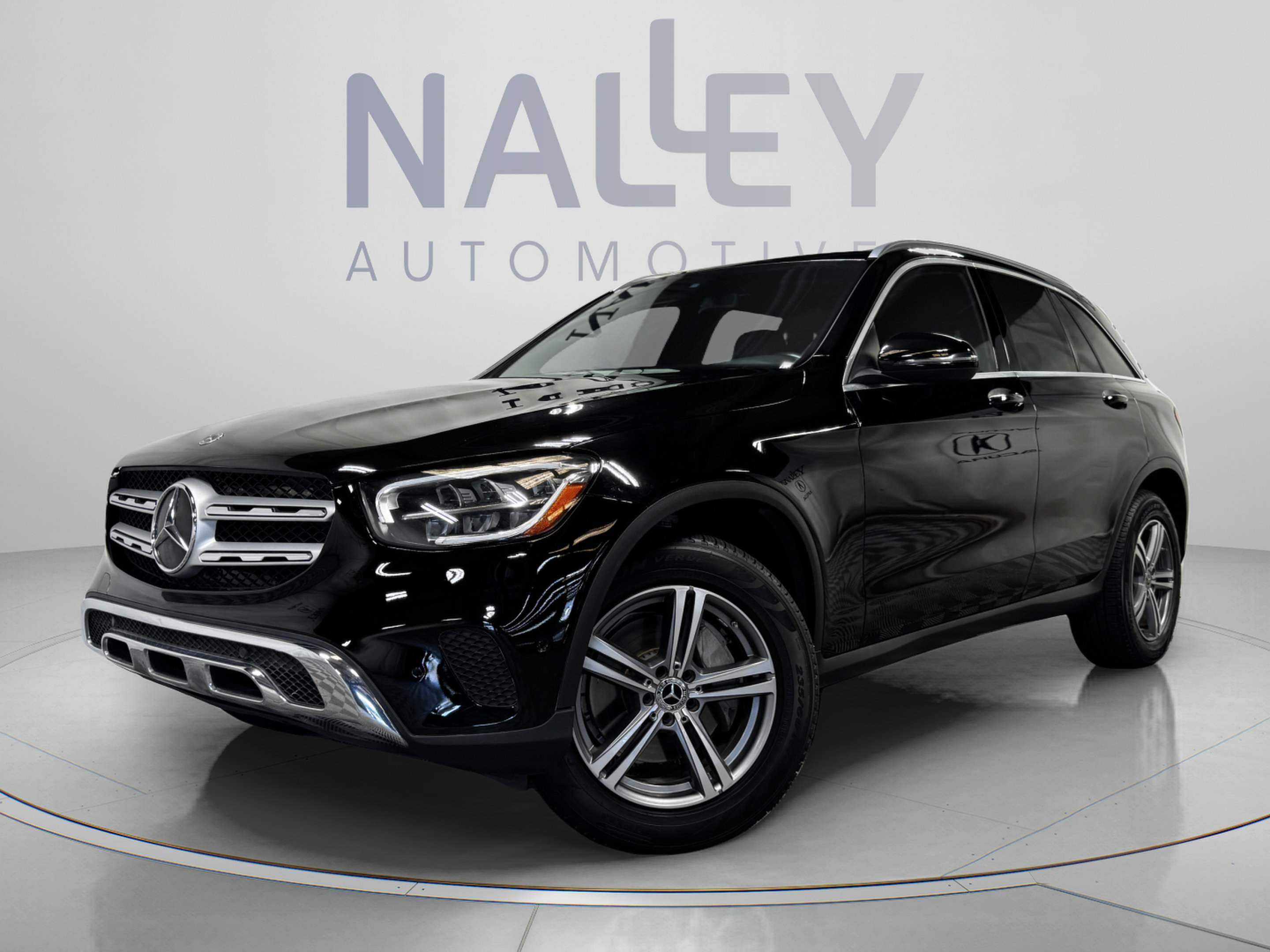 Used 2021 Mercedes-Benz GLC 300 image 1