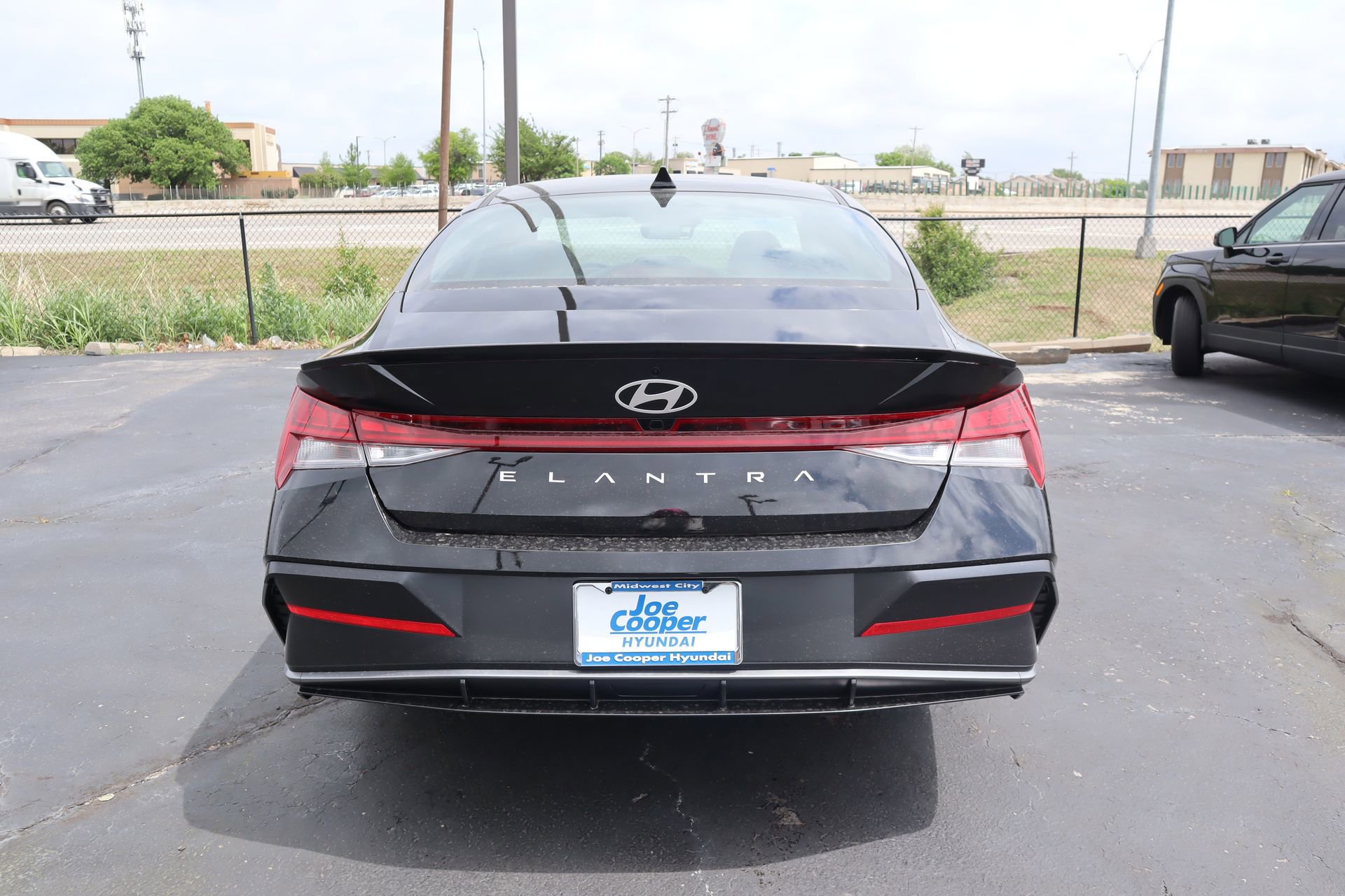 New 2026 Hyundai Elantra SEL Sport FWD image 18