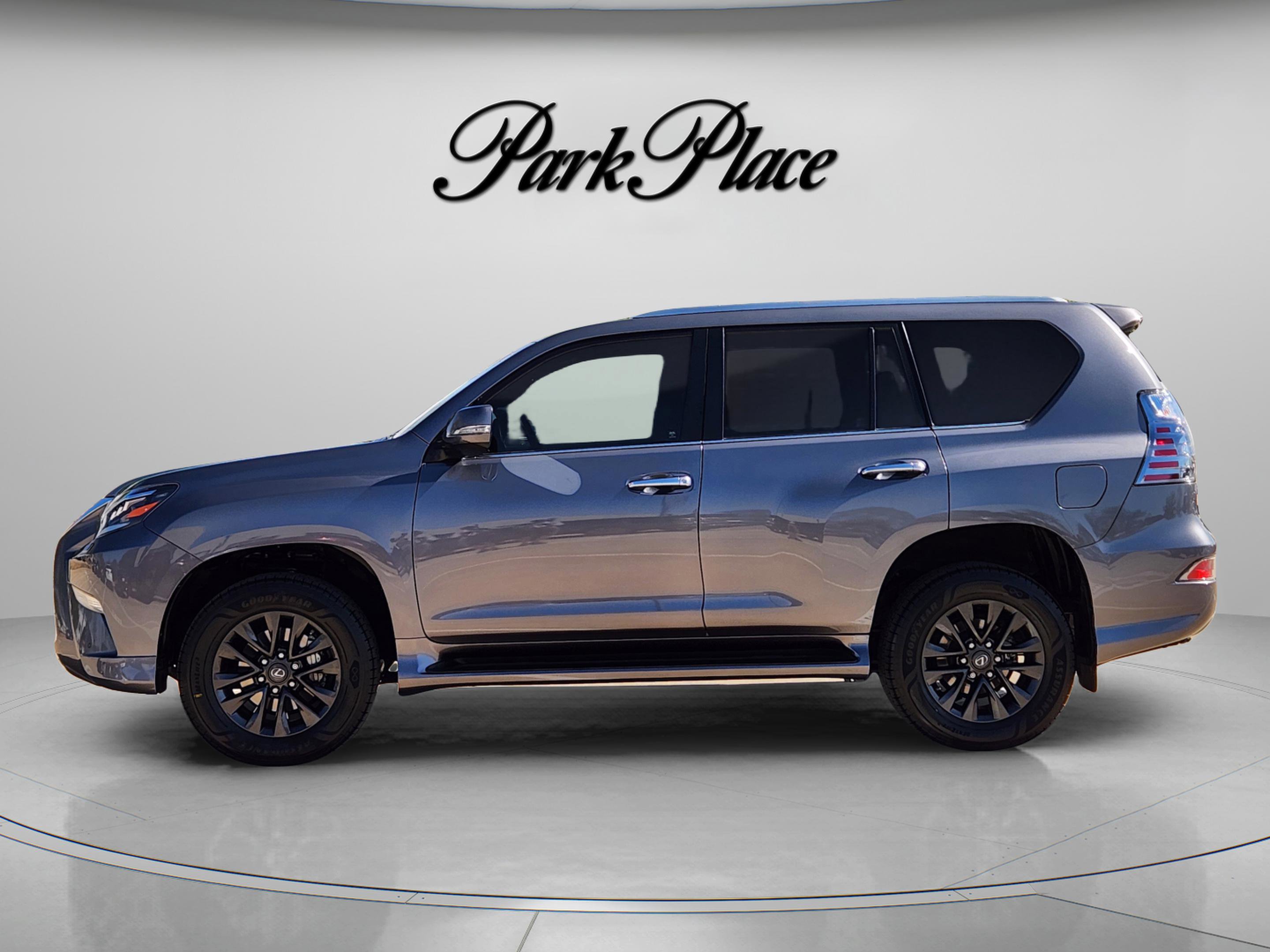 Used 2023 Lexus GX 460 Premium w/ Premium Plus Package image 2