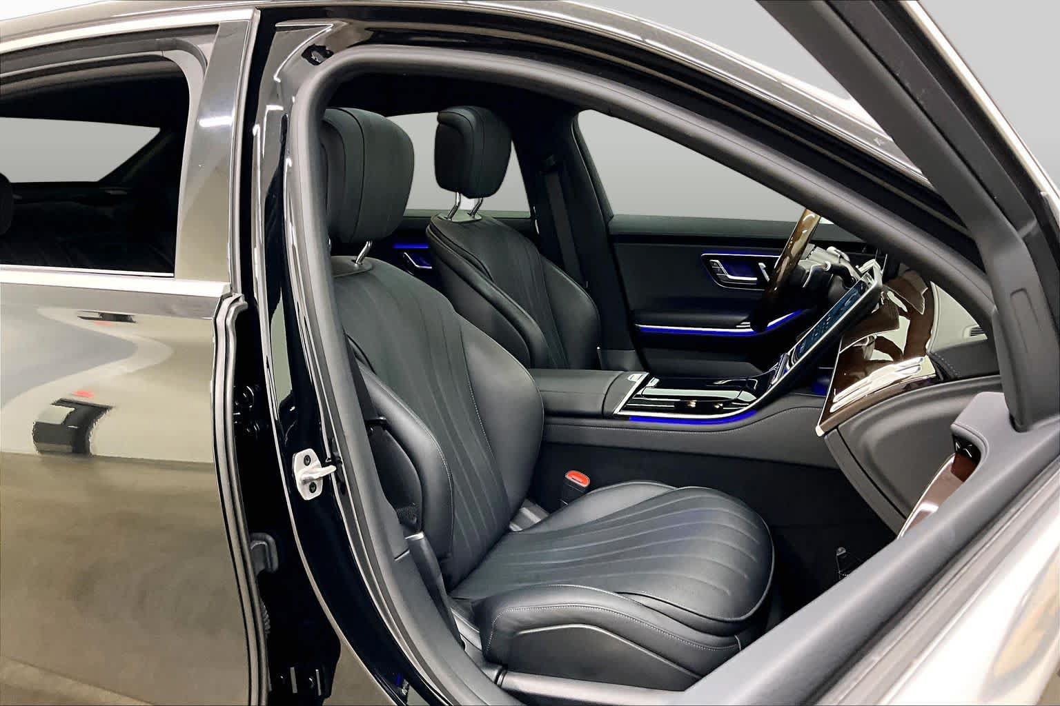 Used 2025 Mercedes-Benz S 500 4MATIC image 9
