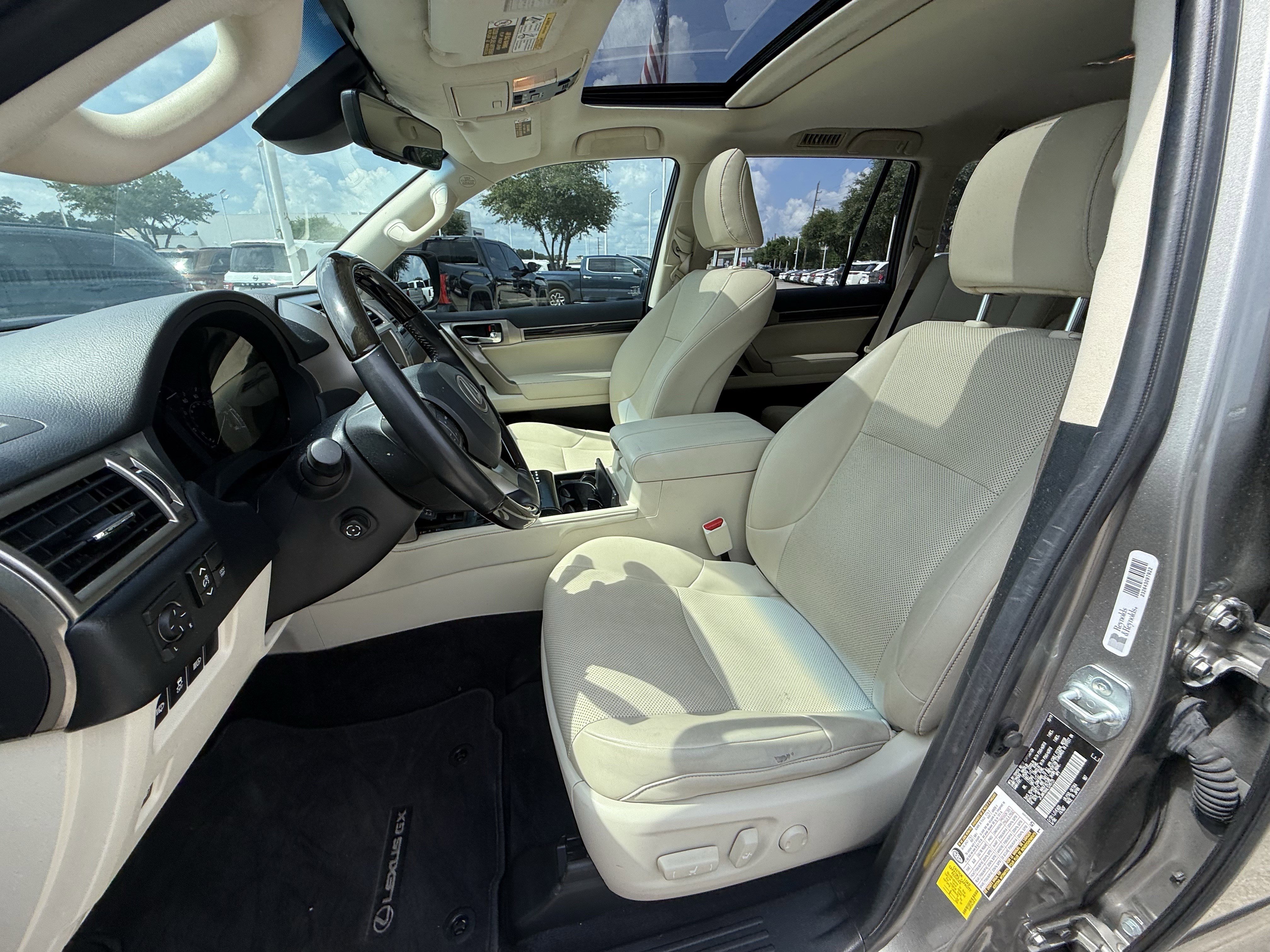 Used 2020 Lexus GX 460 Premium AWD/4WD image 28