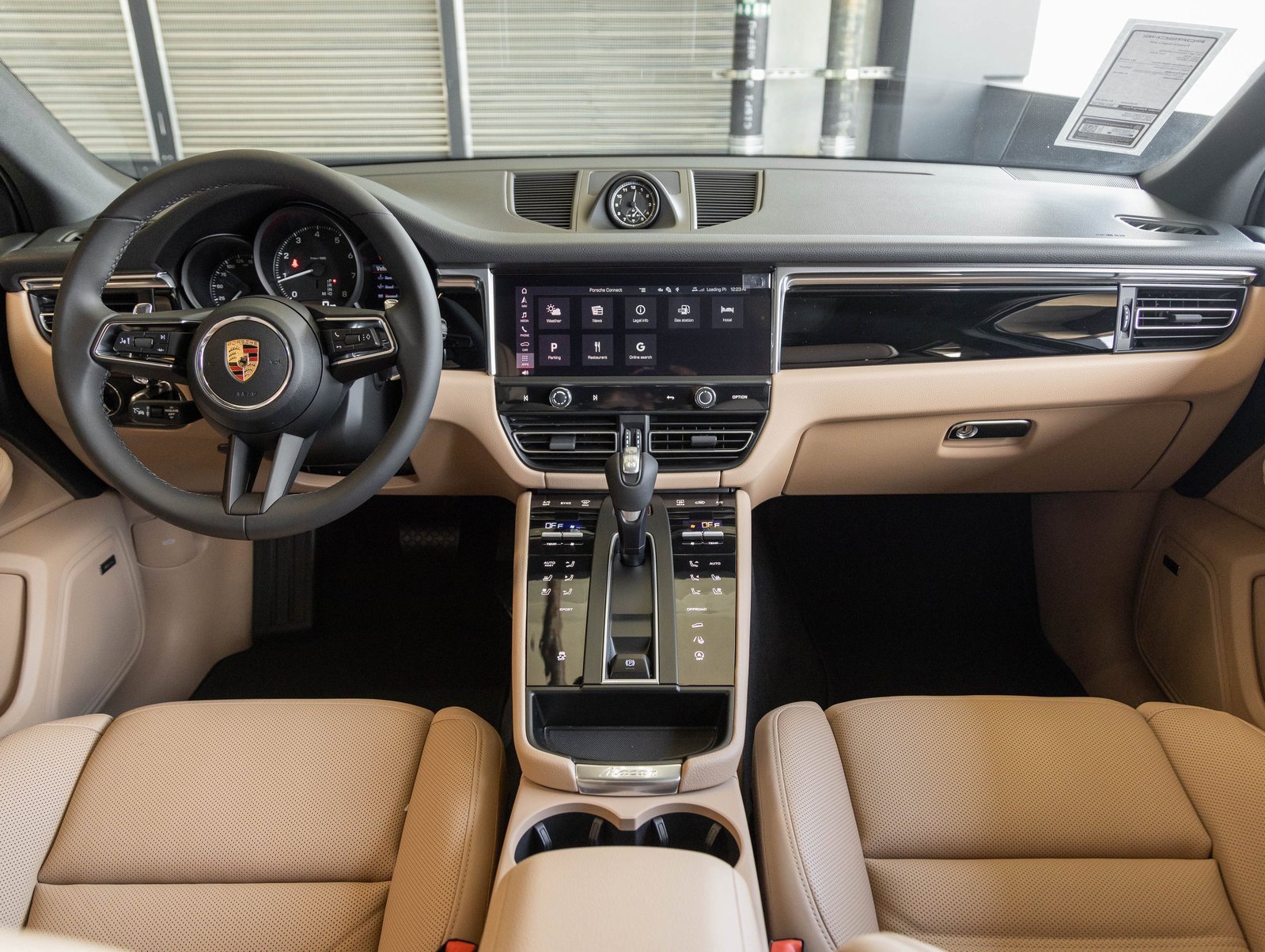 New 2026 Porsche Macan image 12