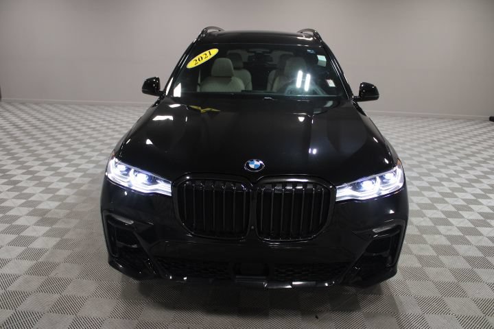 Used 2021 BMW X7 M50i w/ Dynamic Handling Package AWD/4WD image 6