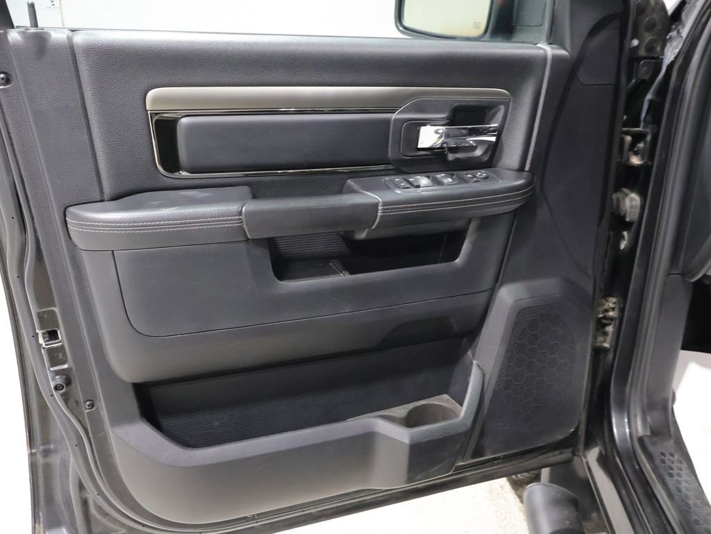 Used 2016 RAM 1500 Sport image 13