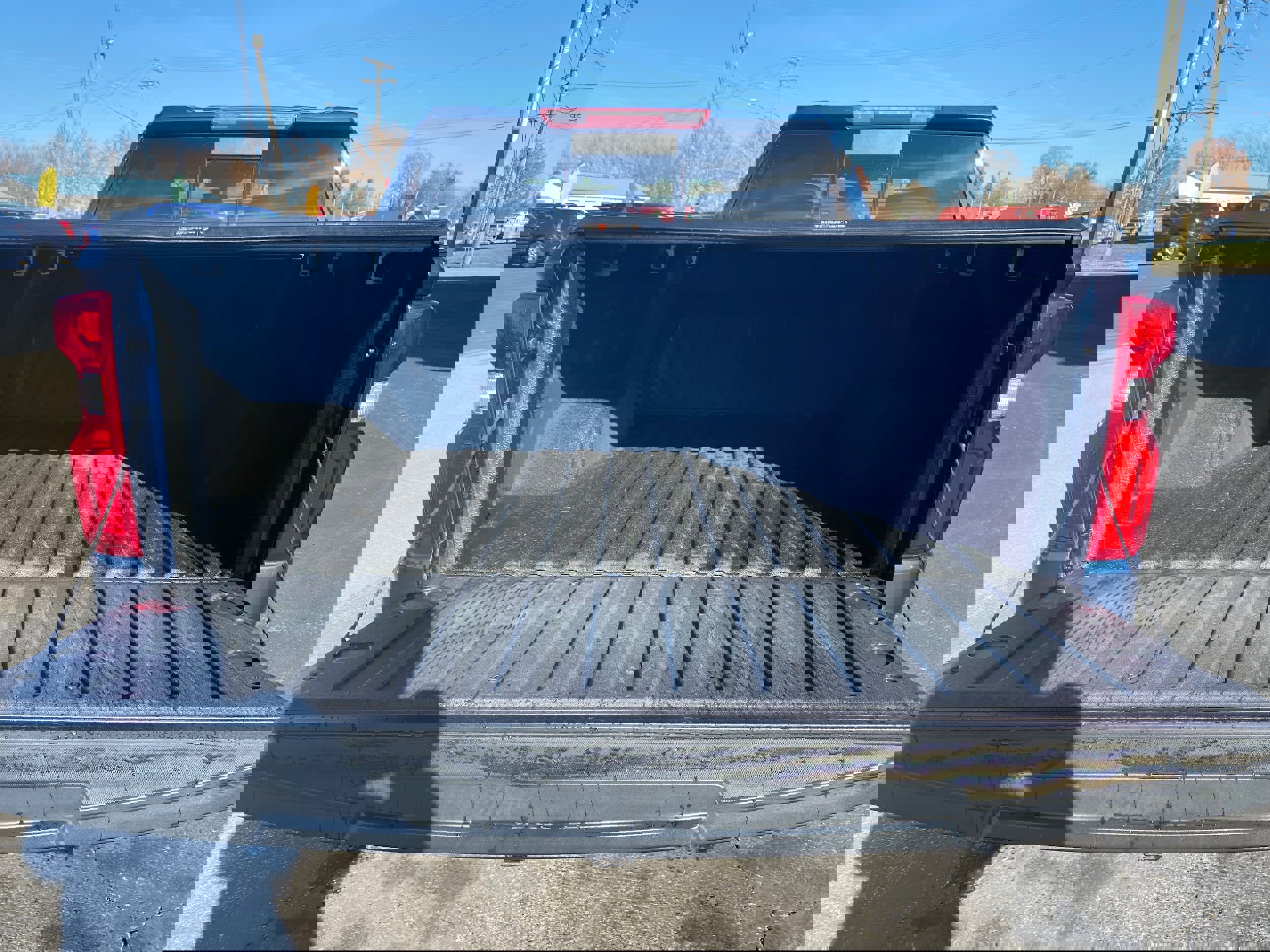 Used 2021 Chevrolet Silverado 1500 LT Trail Boss w/ Convenience Package II image 20