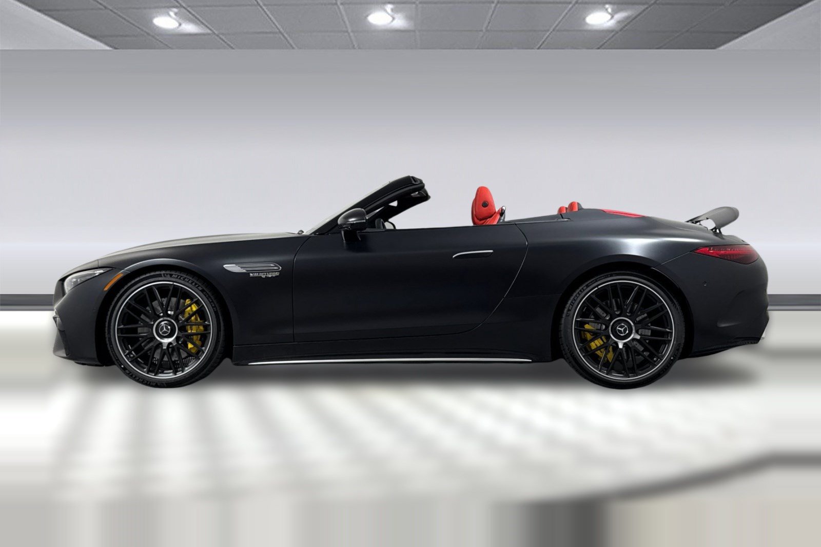 New 2026 Mercedes-Benz SL 55 AMG 4MATIC image 2