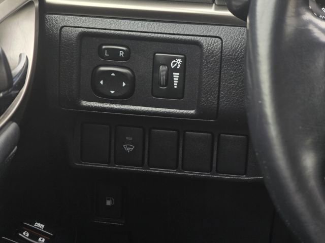 Used 2015 Lexus CT 200h image 21