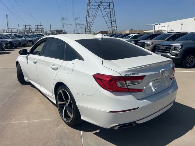 Used 2018 Honda Accord Sport image 3