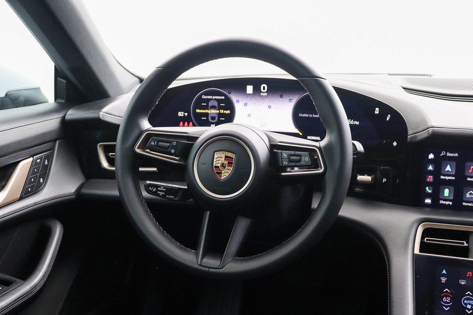 Used 2022 Porsche Taycan RWD image 19