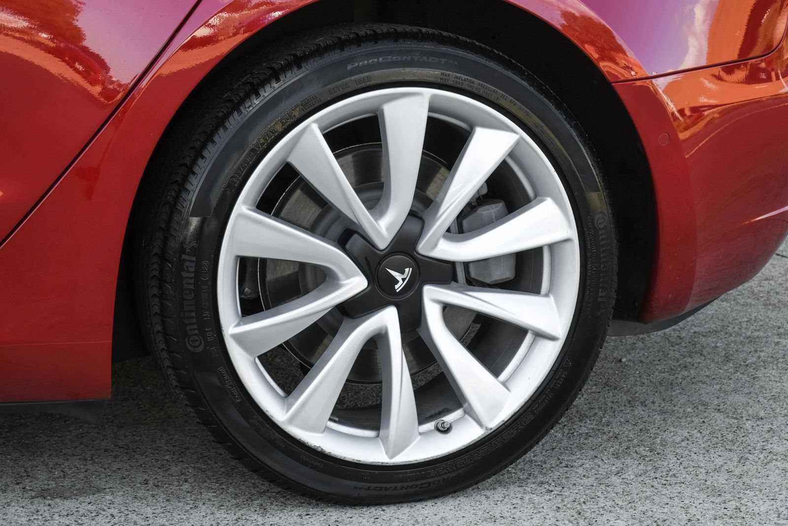 Used 2019 Tesla Model 3 Long Range AWD/4WD image 46