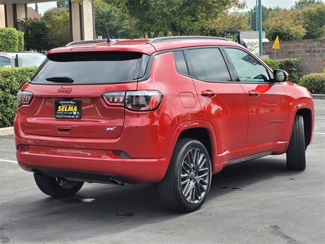 Used 2023 Jeep Compass Limited image 5