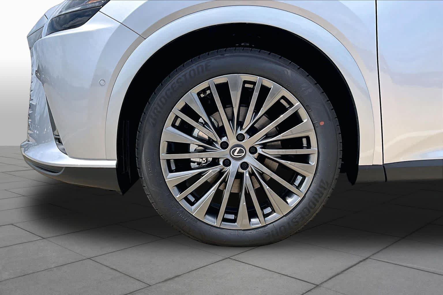 New 2026 Lexus RX 350 FWD image 21