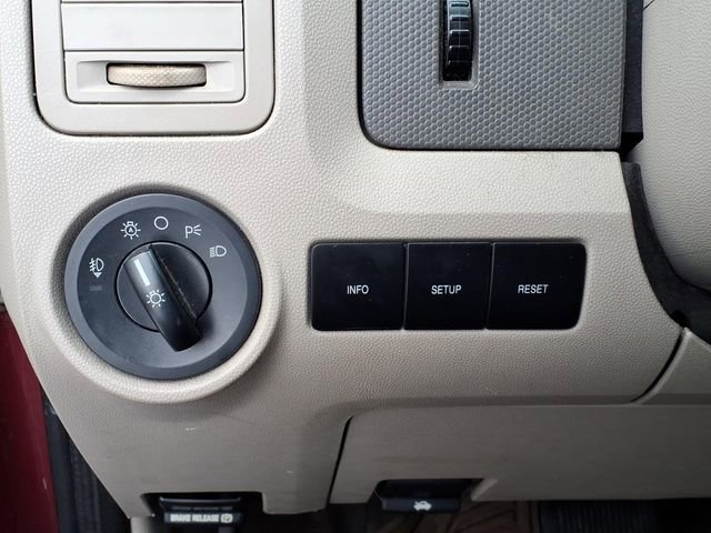 Used 2008 Ford Escape XLT FWD image 13