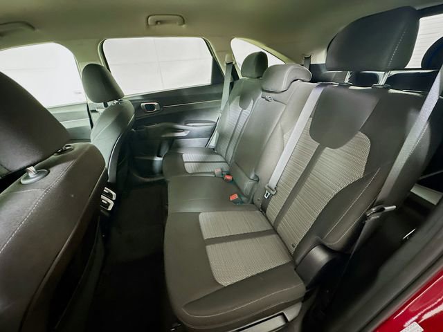 Used 2022 Kia Sorento LX image 24