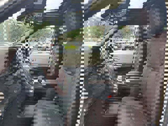 Used 2024 Toyota Sienna Platinum image 13
