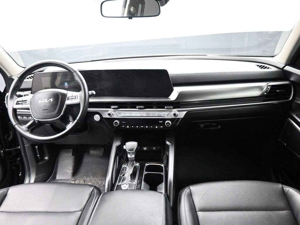 Used 2023 Kia Telluride LX image 22