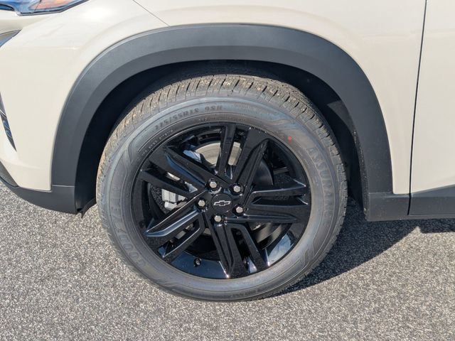 New 2026 Chevrolet Trax ACTIV w/ Sunroof Package FWD image 8