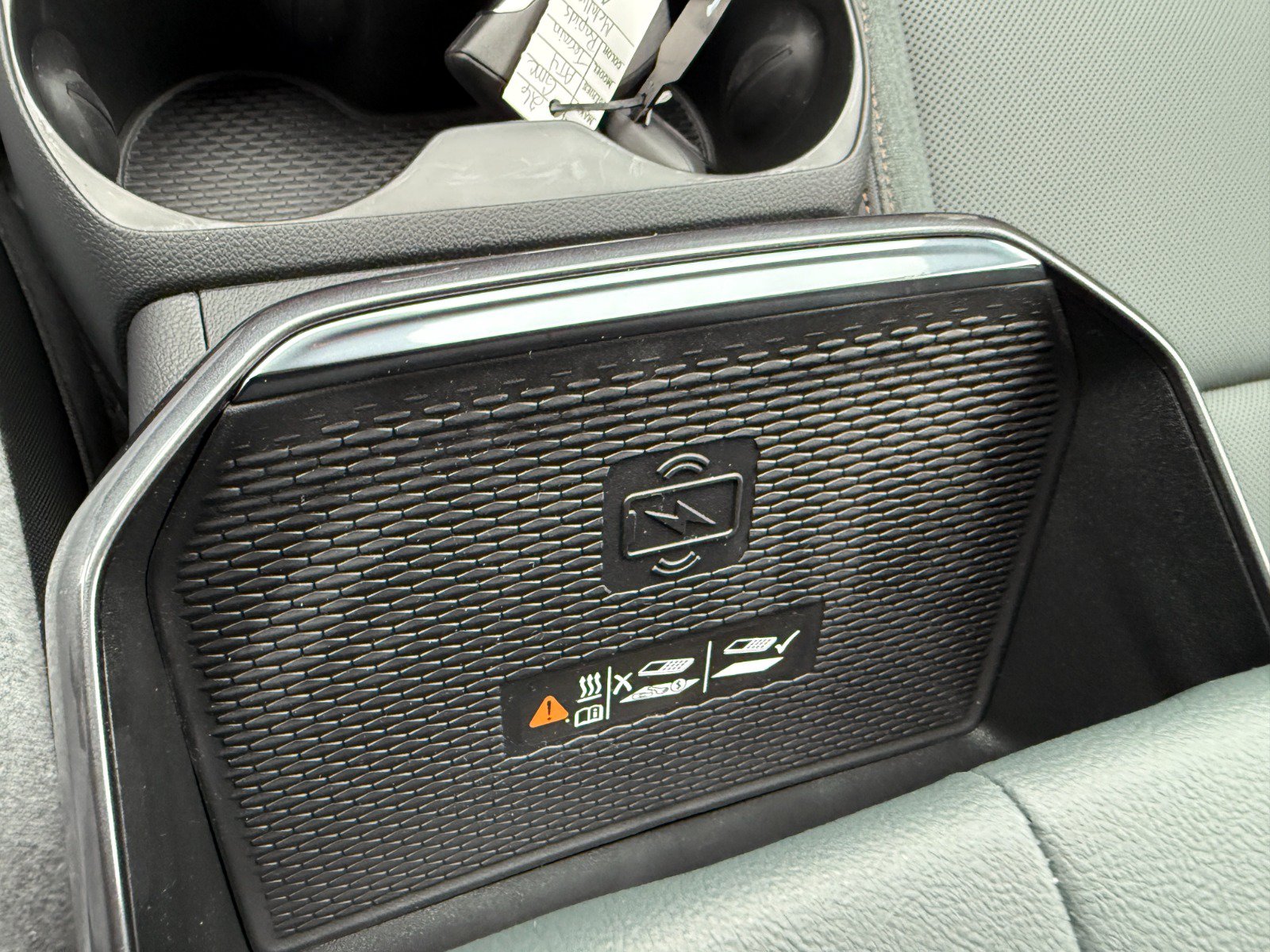 New 2026 GMC Terrain AT4 w/ LPO, Floor Liner Package AWD/4WD image 32