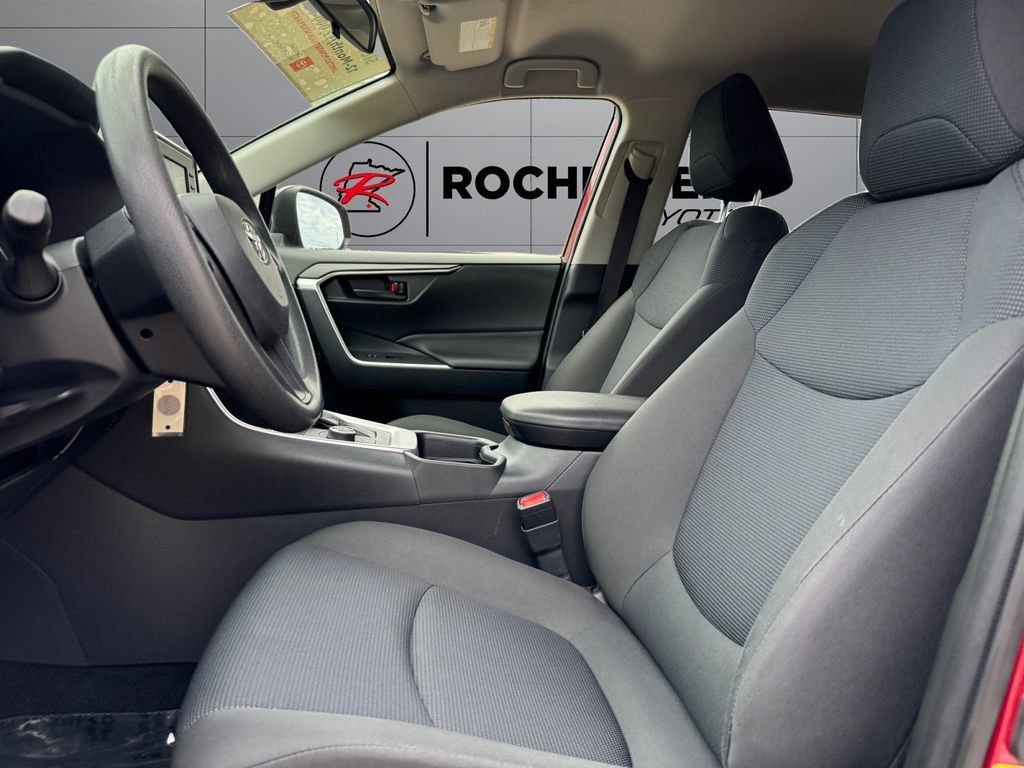 Certified 2019 Toyota RAV4 LE w/ Carpet Mat Package AWD/4WD image 10