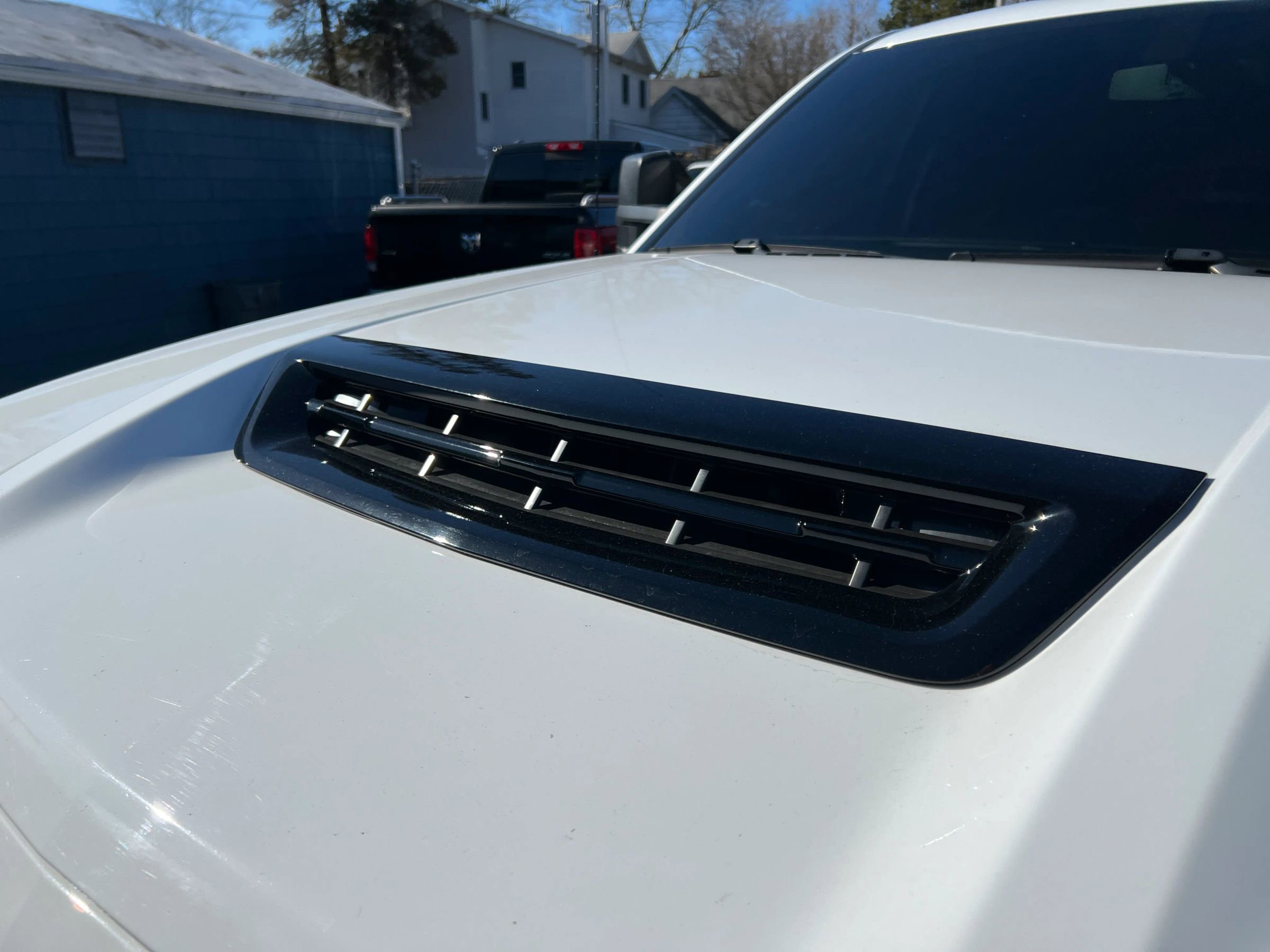 Used 2019 Chevrolet Silverado 2500 LT w/ Custom Sport Edition image 30