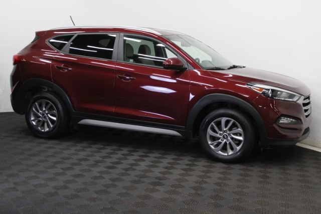 Used 2017 Hyundai Tucson SE w/ SE Popular Package 02 AWD/4WD image 4
