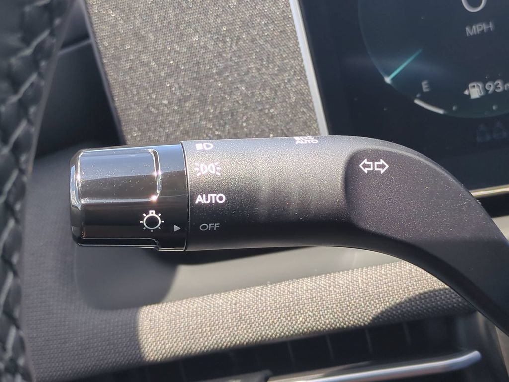 New 2026 Hyundai Tucson Limited AWD/4WD image 32