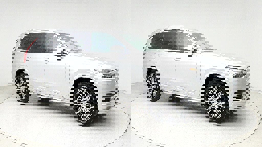 Used 2021 Volvo XC90 T6 Inscription image 3