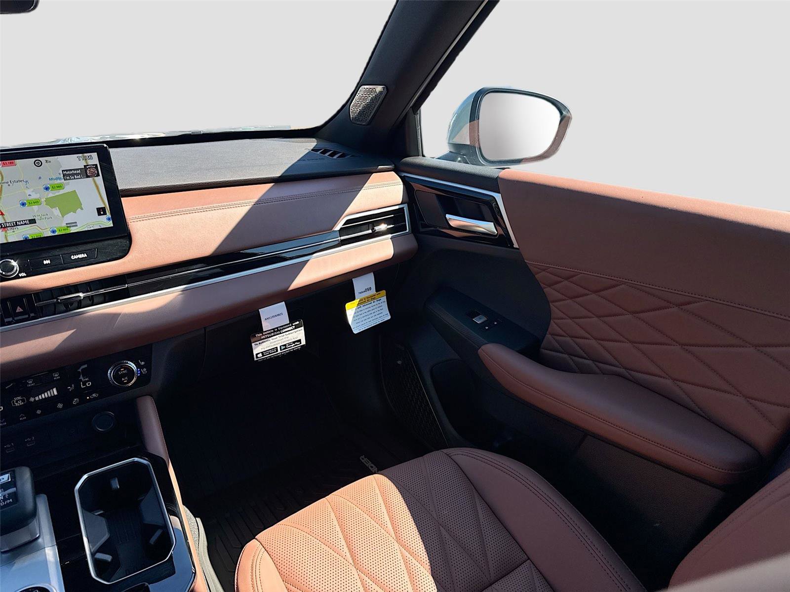 New 2025 Mitsubishi Outlander SEL image 24