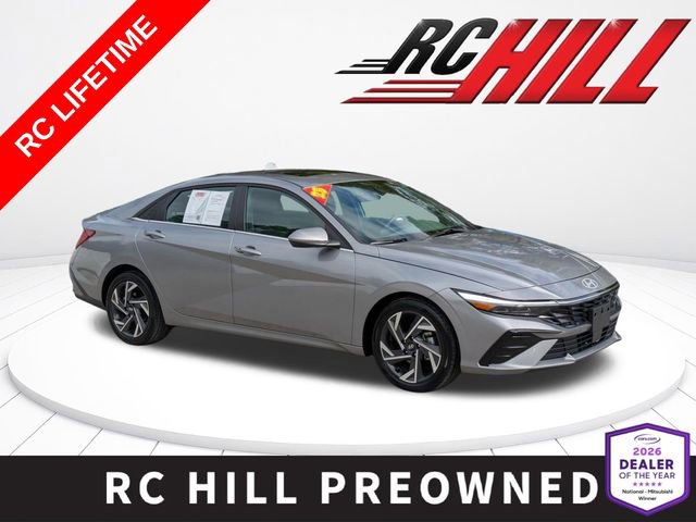 Used 2025 Hyundai Elantra SEL