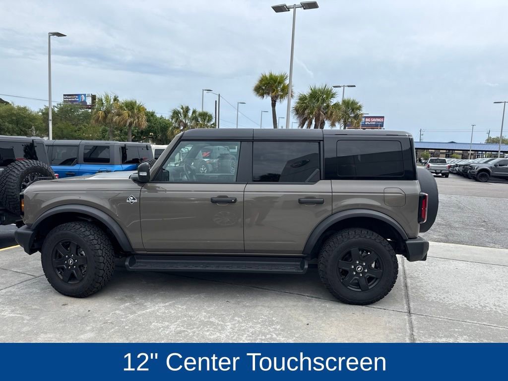 Used 2025 Ford Bronco Outer Banks AWD/4WD image 4