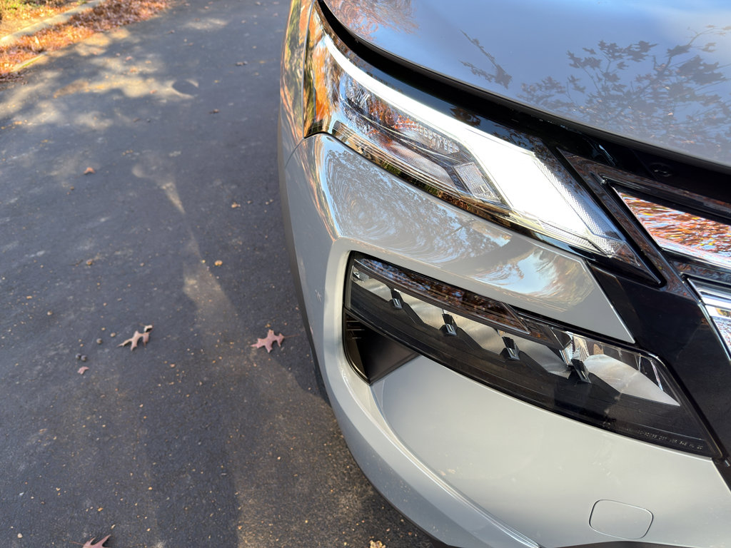 New 2026 Nissan Rogue SV image 10