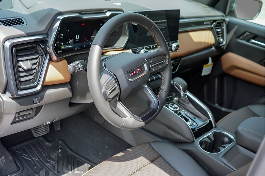 New 2026 GMC Canyon AT4 w/ Technology Plus Package AWD/4WD image 9