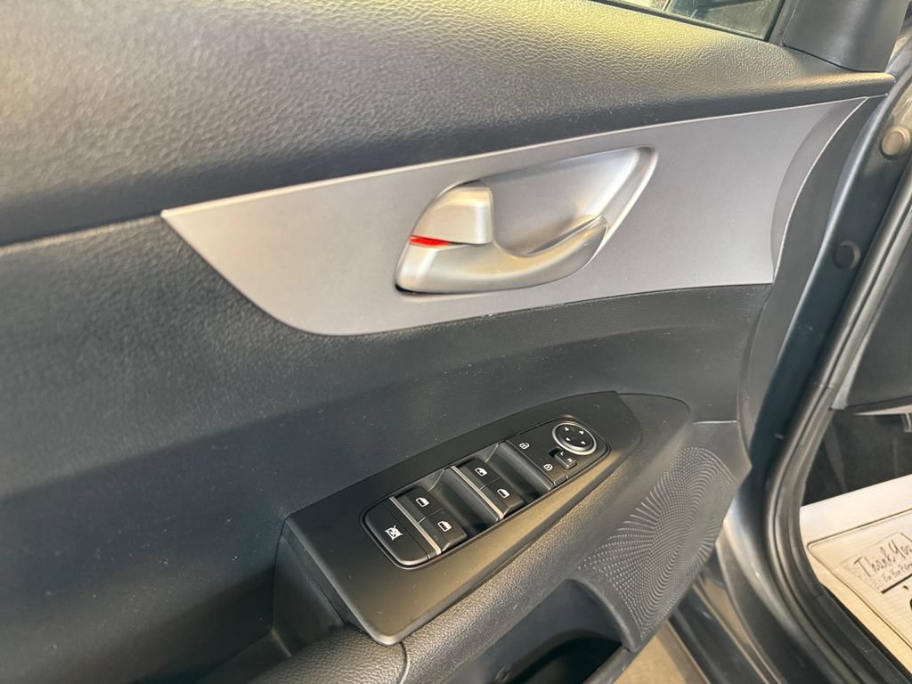 Certified 2024 Kia Forte LXS FWD image 14