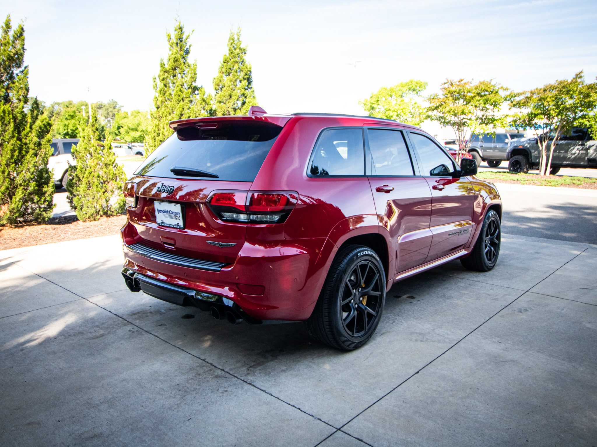 Used 2018 Jeep Grand Cherokee Trackhawk AWD/4WD image 10