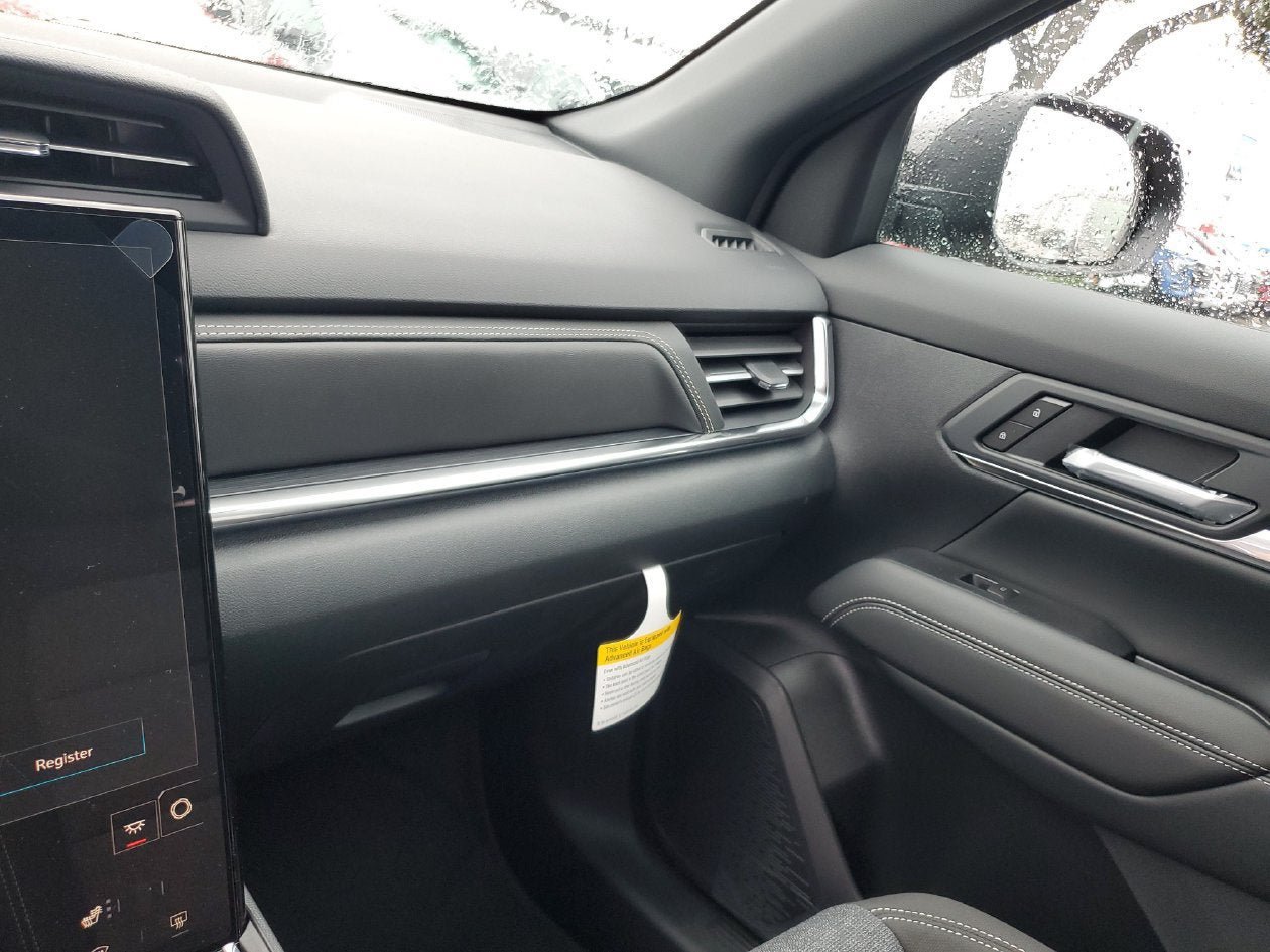 New 2027 GMC Terrain Elevation FWD image 25