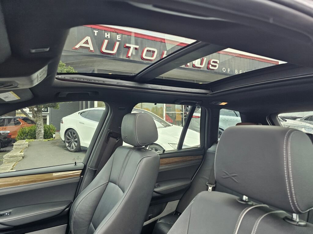 Used 2017 BMW X3 xDrive28i image 23