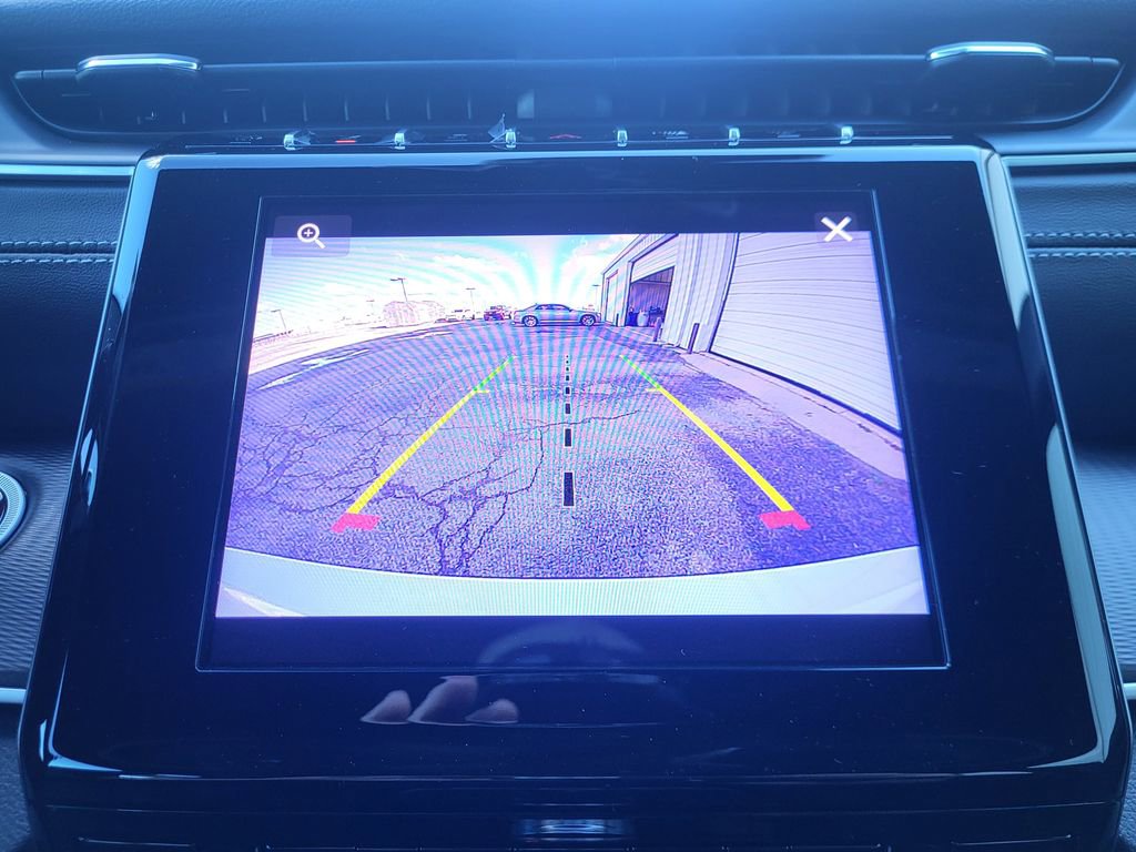 New 2025 Jeep Grand Cherokee L Laredo w/ Luxury Tech Group I RWD image 18