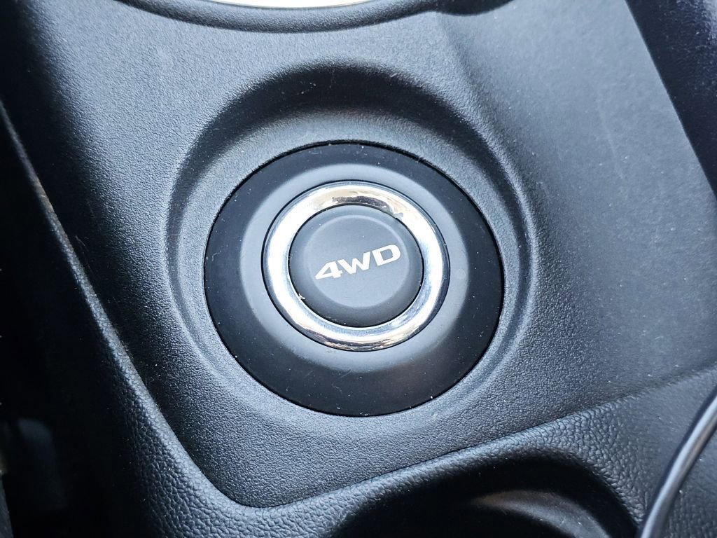 Used 2013 Mitsubishi Outlander Sport LE image 9