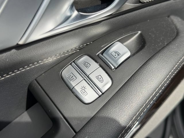 Used 2024 BMW X7 xDrive40i w/ M Sport Package AWD/4WD image 28