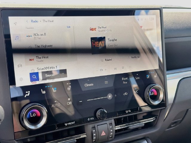 New 2026 Lexus GX 550 w/ Cold Area Package AWD/4WD image 32