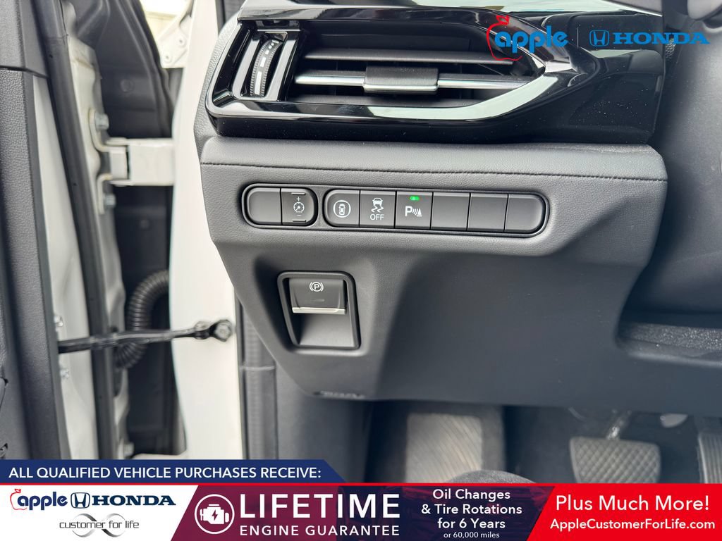 Used 2023 Acura MDX w/ Technology Package AWD/4WD image 32