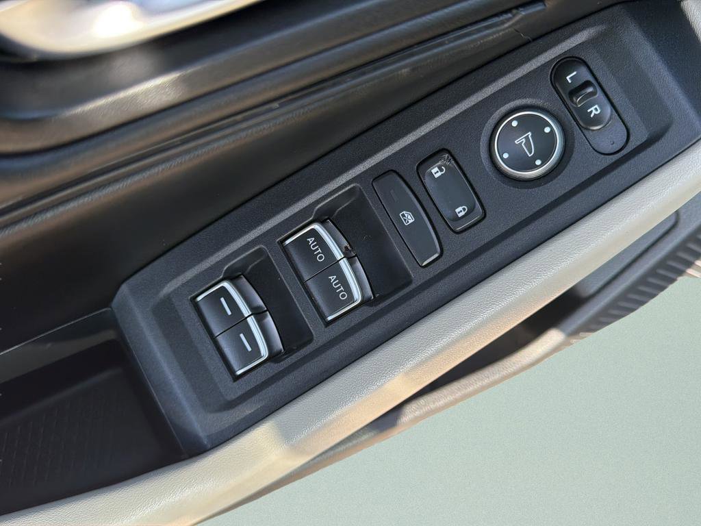 Used 2025 Honda Accord SE image 19