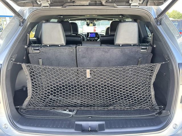 Used 2023 Toyota Highlander XSE FWD image 21