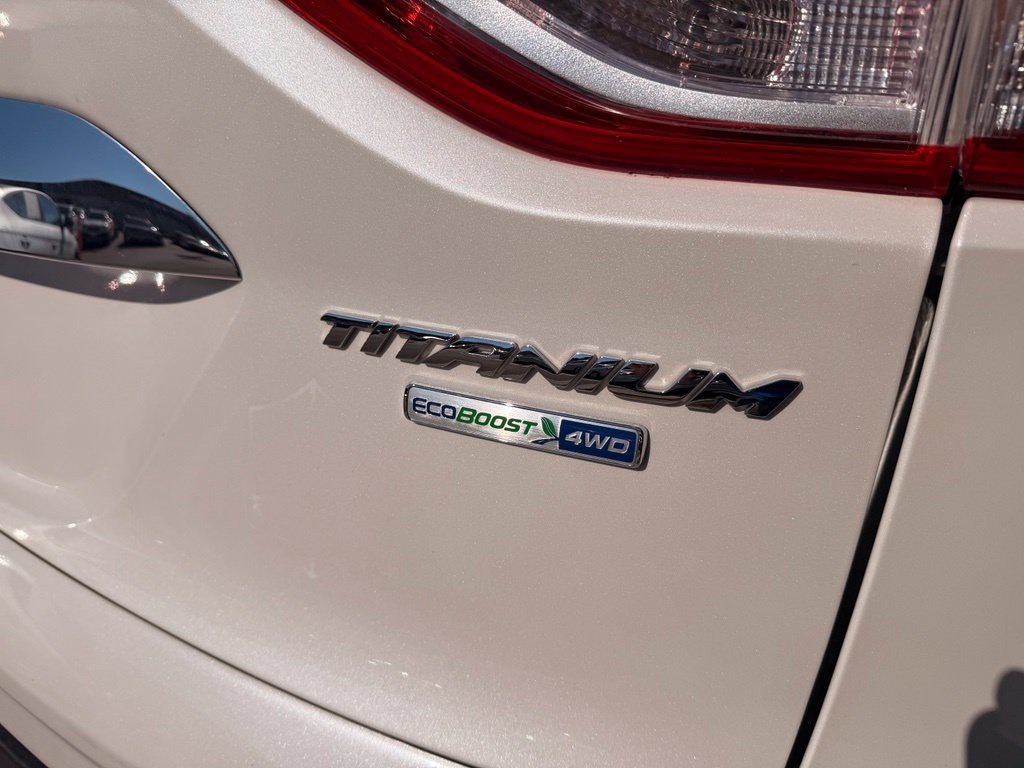 Used 2016 Ford Escape Titanium AWD/4WD image 33
