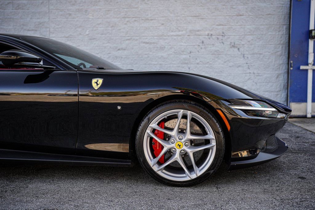 Used 2023 Ferrari Roma image 16