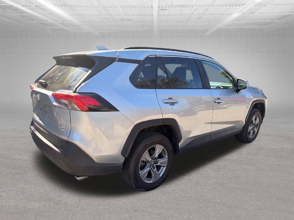 Used 2024 Toyota RAV4 XLE w/ Convenience Package AWD/4WD image 5