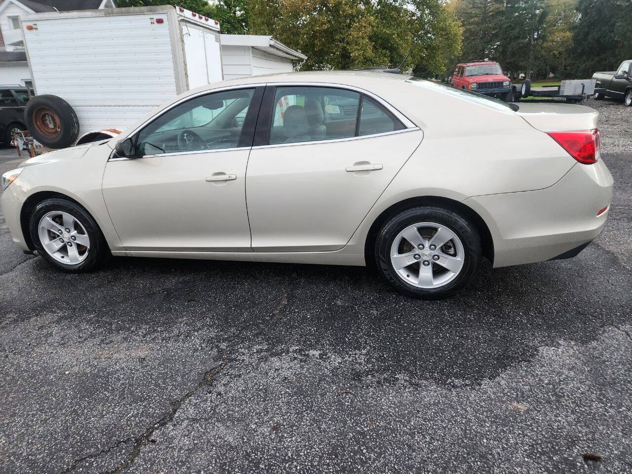 Used 2015 Chevrolet Malibu LS FWD image 6