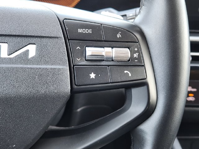 Certified 2026 Kia Sportage LX FWD image 29